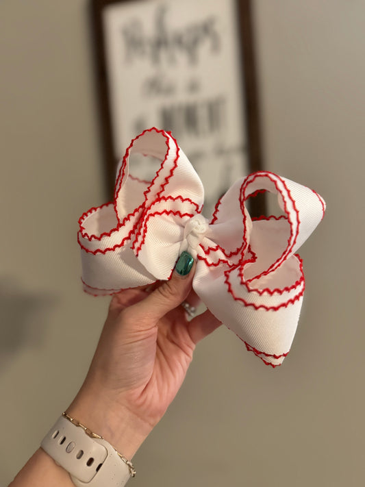 Red/white Moonstitch